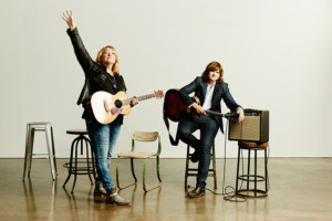 Grammy Award-Winning Duo Indigo Girls Perform Concert With Houston Symphony Image