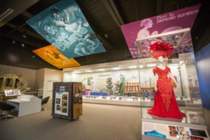 Missouri History Museum Kicks Off Closing Month of Muny Memories Exhibit with a World Record Attempt 