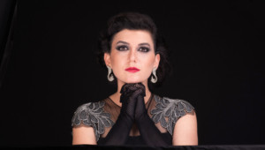 International Performing Artist Yael Rasooly Comes to Don't Tell Mama Image