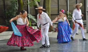 Participaron Escuelas Del INBAL Y Compañías Independientes En El Día Internacional De La Danza En La Plaza Ángel Salas  Image