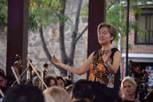 Gabriela Díaz Alatriste, Directora Huésped De La Orquesta De Cámara De Bellas Artes, Interpretará Música De Dos Compositoras Image