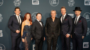 Michael Bolton, The Tenors And Shelea Performed Live At The Third Annual Gateway For Cancer Research Image