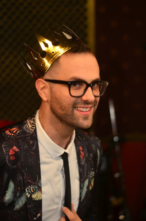 Kweendom Celebrates Three Years With An Homage To NYC's Queer Comedy Community Image