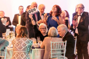 The Naples Players Raise $1.3 Million For Theatre At Sapphire Soiree Image