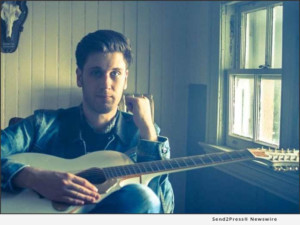 Singer-songwriter Ryan Chernin Looking Up As 'Look Right' Climbs AC Charts Image