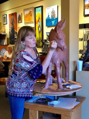 Goldenstein Gallery Unveils Syri Hall's Francesca Image