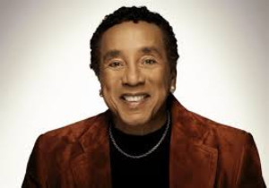 Smokey Robinson Comes to the Fabulous Fox Theatre! 