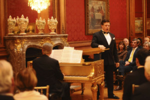 Anthony Kearns Featured in Concert Event at Perry Belmont House to Kick off Irish Season in Washington, D.C. Image