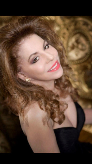Denise Tomasello Stars In Tribute To Another Chicago Icon: Mister Kelly's Image
