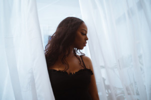 Amaal Releases Single 'Coming And Going' Image