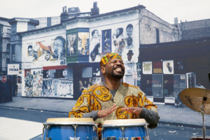 ART & DESIGN IN CHICAGO Series Premieres On October 5 Image