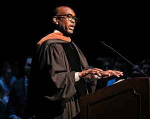 HAMILTON Costume Designer Tells Graduating Artists To Embrace Their Differences Image