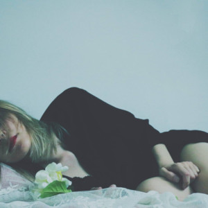 Mags On Earth Releases Debut EP 'Girl In The City' Image