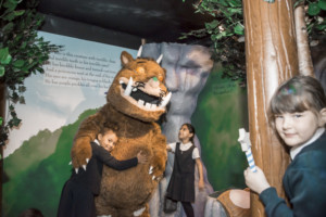 Christmas Comes To DISCOVER with Immersive Exhibition, Sensory Show, and More Image