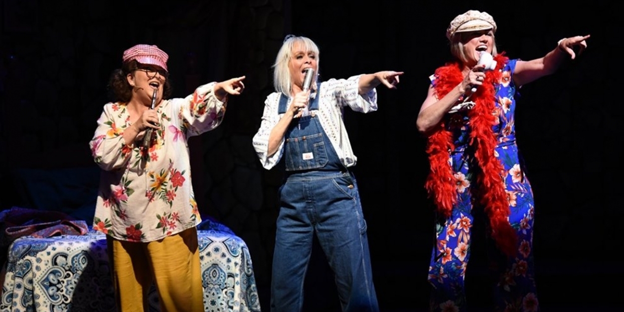 Bww Review Mamma Mia At The Naples Players Is Fabulously Fun