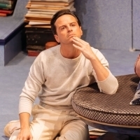 Photo Flash: First Look at Andrew Scott and More in PRESENT LAUGHTER at The Old Vic Photo