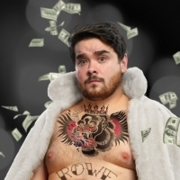 Adam Rowe Returns To Pyramid For New Show Video