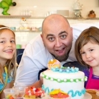 Duff Goldman To Host First Ever Kids Cake Decorating Competition At Duff's Cakemix Photo