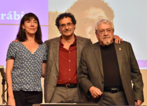 Fabio Morábito Vivió Noche De Aplausos Al Recibir El Premio Xavier Villaurrutia De Escritores Para Escritores 2018 Image