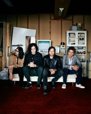 The Raconteurs' 'Help Us Stranger' Debuts at Number One Image