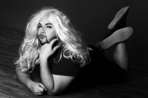 Christian Hull Announced As Special Guest Host For FEAST QUIZ NIGHT Image