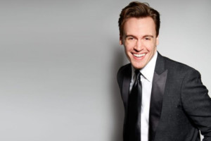 WAITRESS and MADAM SECRETARY's Erich Bergen joins BAGELS AND BROADWAY This Saturday 