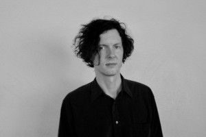 Umberto Releases New Single ABSENT IMAGES From Debut Album Image