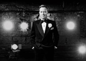 Jason Donovan To Star As Billy Flynn In  In Melbourne Image