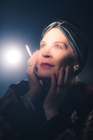 Porchlight Announces Cast And Crew For SUNSET BOULEVARD Starring Hollis Resnik  Image