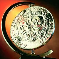2009 Tony Award Winner: Derek McLane For 'Best Scenic Design of a Play' Video