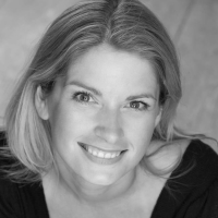 MARY POPPINS National Tour Welcomes Caroline Sheen as New 'Mary' for Limited…