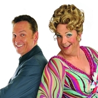 THEATRE TALK: Hairspray dances away from the West End Video