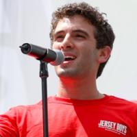 JERSEY BOYS' Jarrod Spector to Sing National Anthem at Phillies Game Today, 10/8 Video