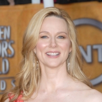 Laura Linney Awarded Common Wealth Award of Distinguished Service, 4/24 Video