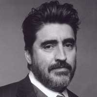 Alfred Molina Talks RED with LATimes Video