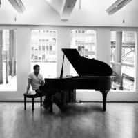 Composer Alan to Perform at Prince of Wales, 3/13