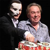 Photo Coverage: THE PHANTOM OF THE OPERA 's 9000th Performance on Broadway - Curtain…