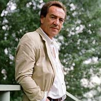 Robert Lindsay to Reprise Role in ONASSIS at the Derby Theatre, 9/10-9/25 Video