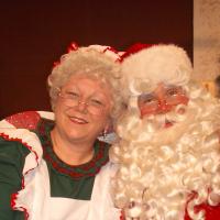 Way Off-Broadway Dinner Theatre Hosts 'Breakfast with Santa Claus,' 12/19, 12/20 & 12 Video