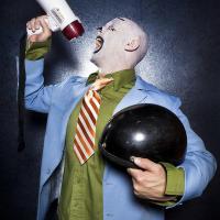 Russell Taylor Brings Absurdist Comedy to Detroit