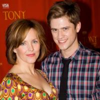 Ripley, Tveit, Jackson, Butler And More Set For 'BROADWAY ON BROADWAY 2009' On 9/13 Video