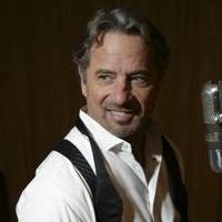 Tom Wopat Brings 'LOVE SWINGS' Into Chicago's Auditorium Theatre 9/12 Video
