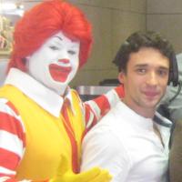 Photo Flash: PHANTOM, JERSEY BOYS & More Participate in McHappy Day 2009 Video