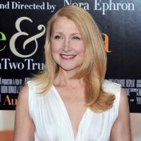 Patricia Clarkson, Veanne Cox & Leslie Ayvazian Team Up for 'Vineyard Voices' Panel,  Video