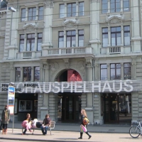 Schauspielhaus Zürich Presents DAS MILLIONENHAUS