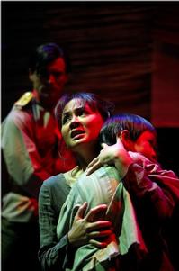 Photo Flash: MISS SAIGON Wellington, New Zealand Running ‘til 4/24 Image