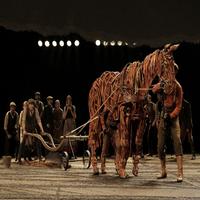 TV: WAR HORSE Opens at LCT Tonight!