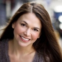 Sutton Foster Makes Carlyle Debut, 6/15-26 Video