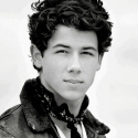 Nick Jonas, Alfie Boe To Star In Concert LES MISERABLES Video