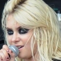 Photo Coverage: Taylor Momsen Of The Pretty Reckless Performs at Warped Tour Video